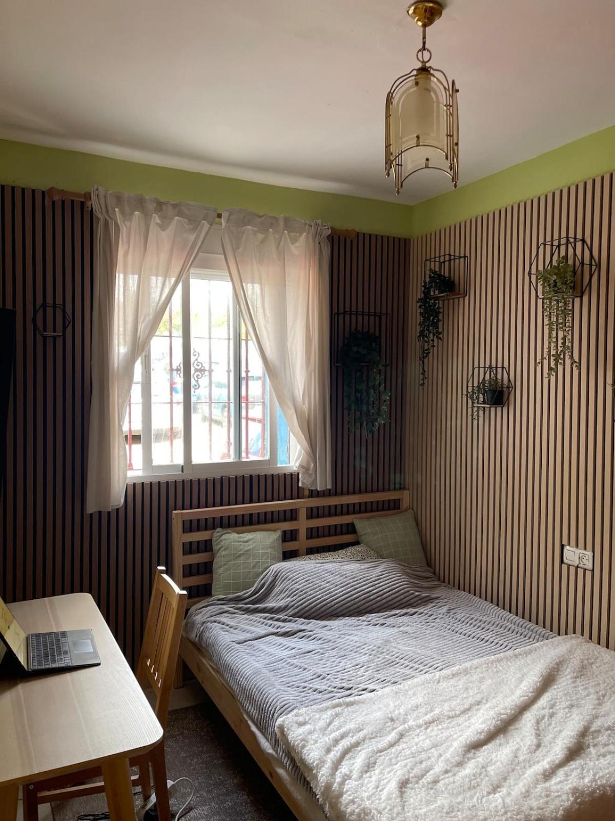 Warm Wood 1 Bedroom Sofa Bed Apartamento